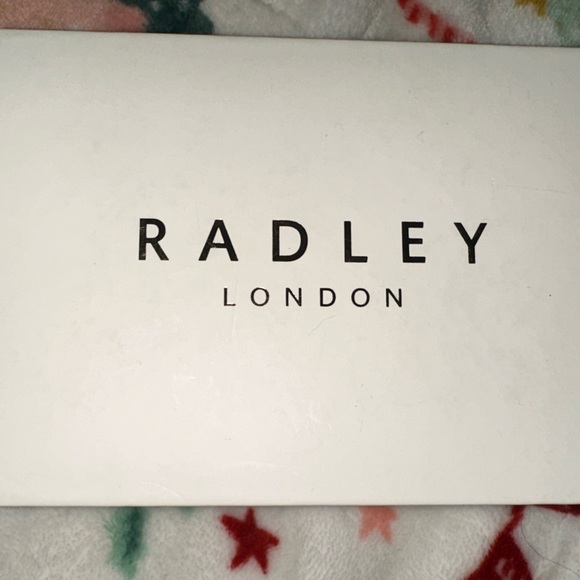 Great for a Gift π Radley London Red Wallet w/ Dog on it. NWT & comes w/ box. - Picture 3 of 14
